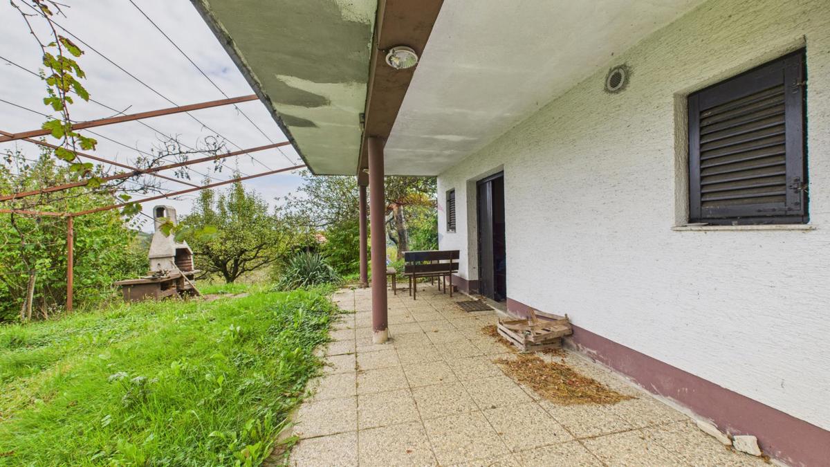 Hiša Gornji Škrnik, Zagorska Sela, 105m2