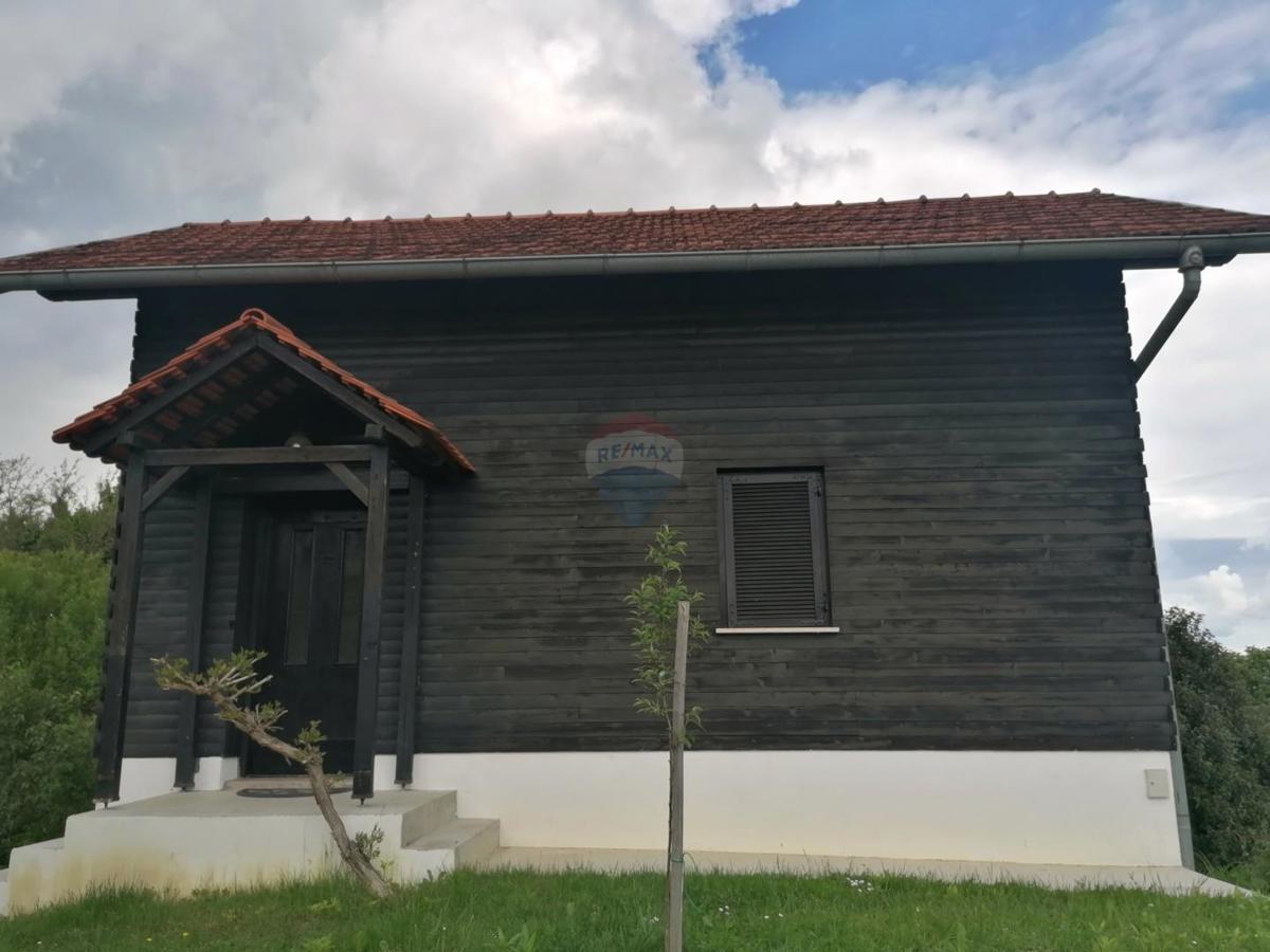 Hiša Gornji Škrnik, Zagorska Sela, 105m2