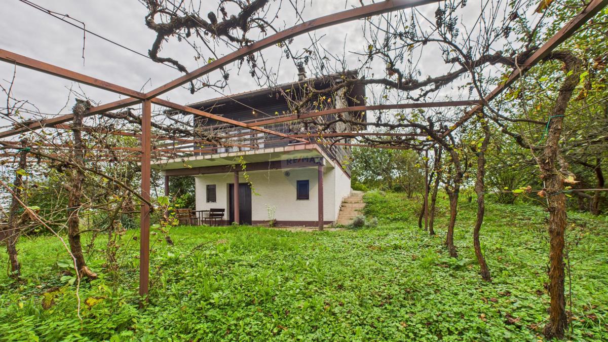 Hiša Gornji Škrnik, Zagorska Sela, 105m2