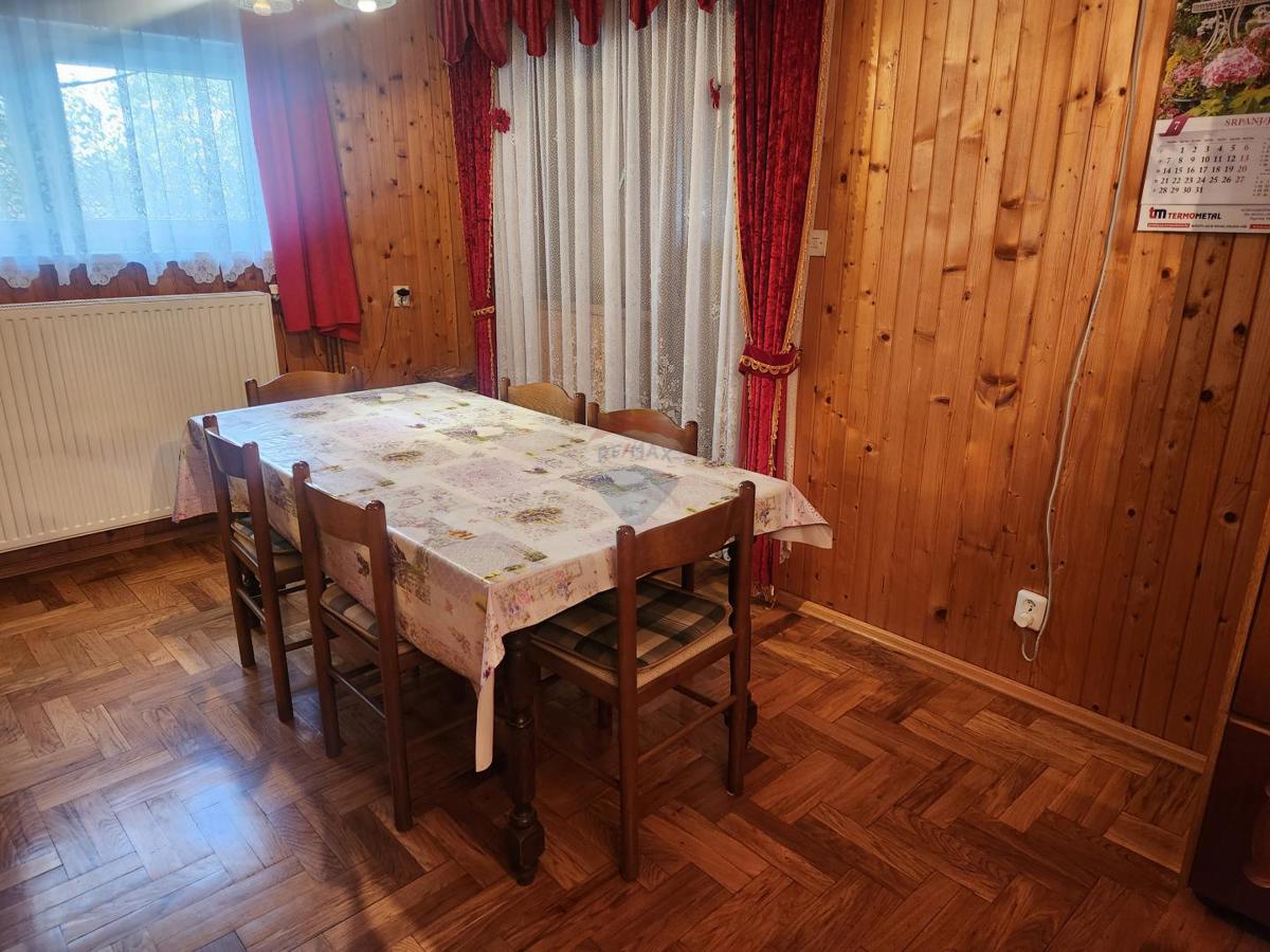 Hiša Gornja Trnovitica, Velika Trnovitica, 181m2