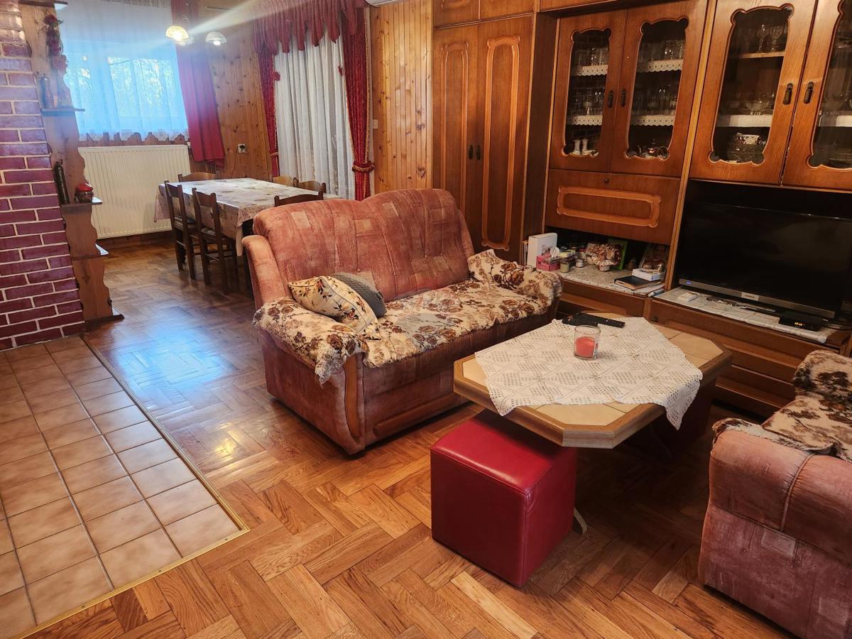Hiša Gornja Trnovitica, Velika Trnovitica, 181m2
