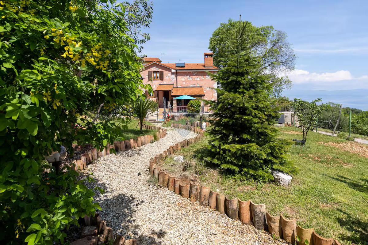 Hiša Brseč, Mošćenička Draga, 104m2