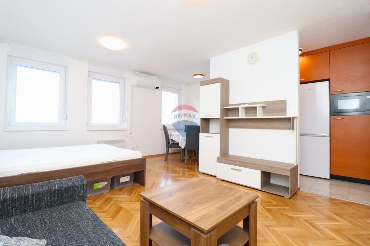 Stanovanje/Apartma Trešnjevka, Trešnjevka - Sjever, 39m2