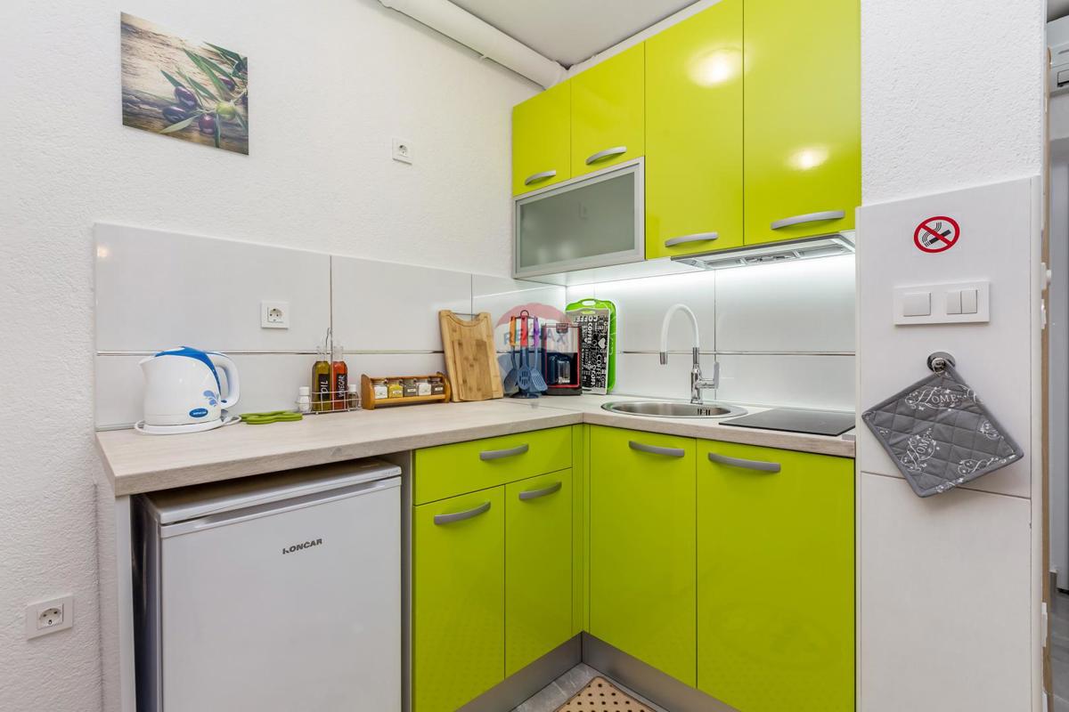 Stanovanje/Apartma Malinska, Malinska-Dubašnica, 36m2