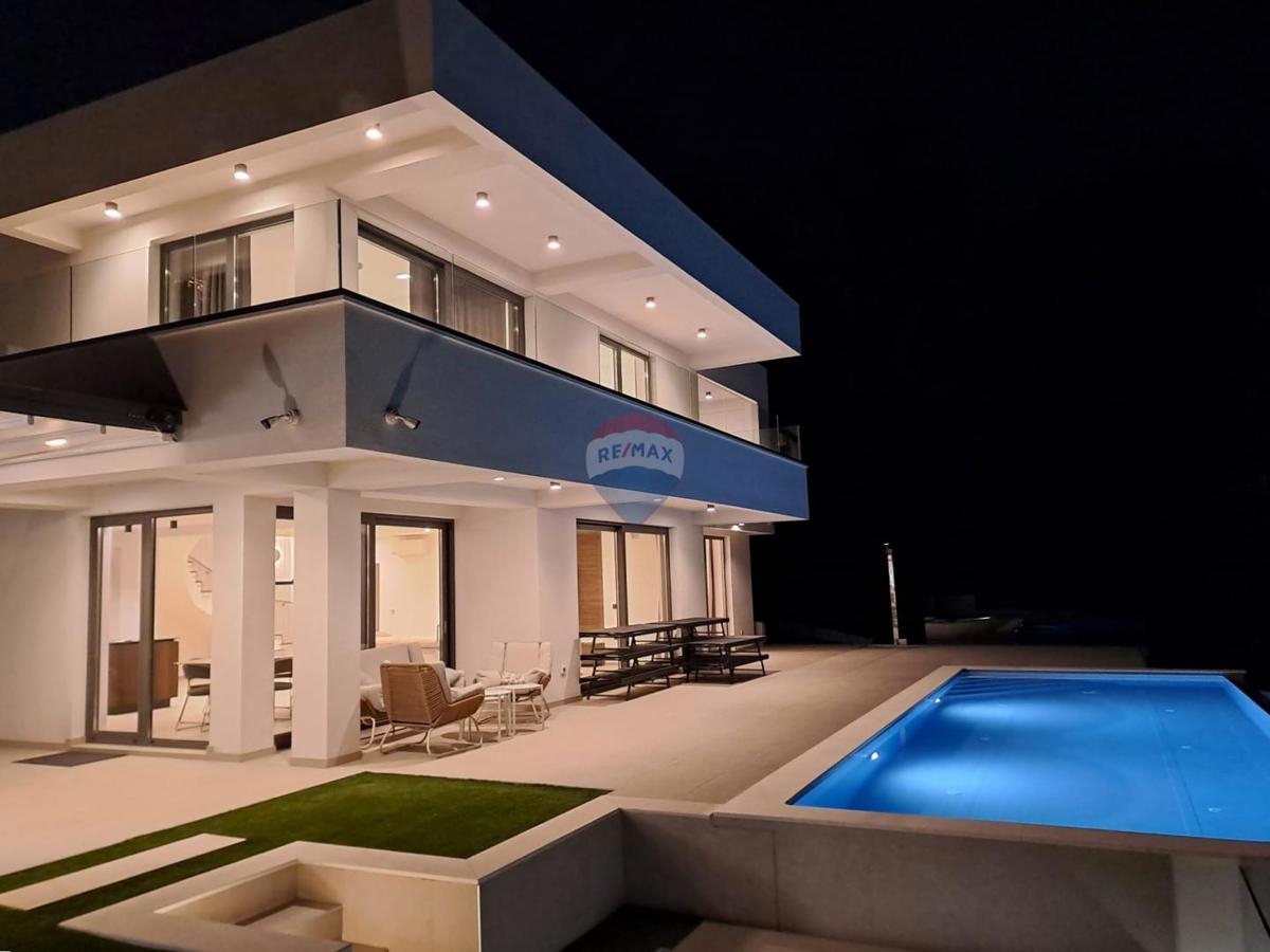 Hiša Lovran, 236,95m2