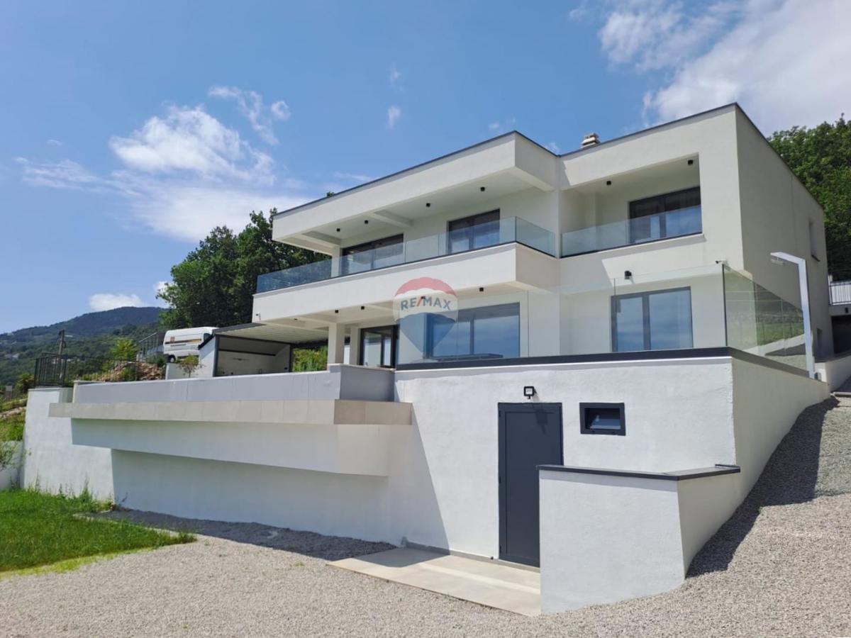 Hiša Lovran, 236,95m2