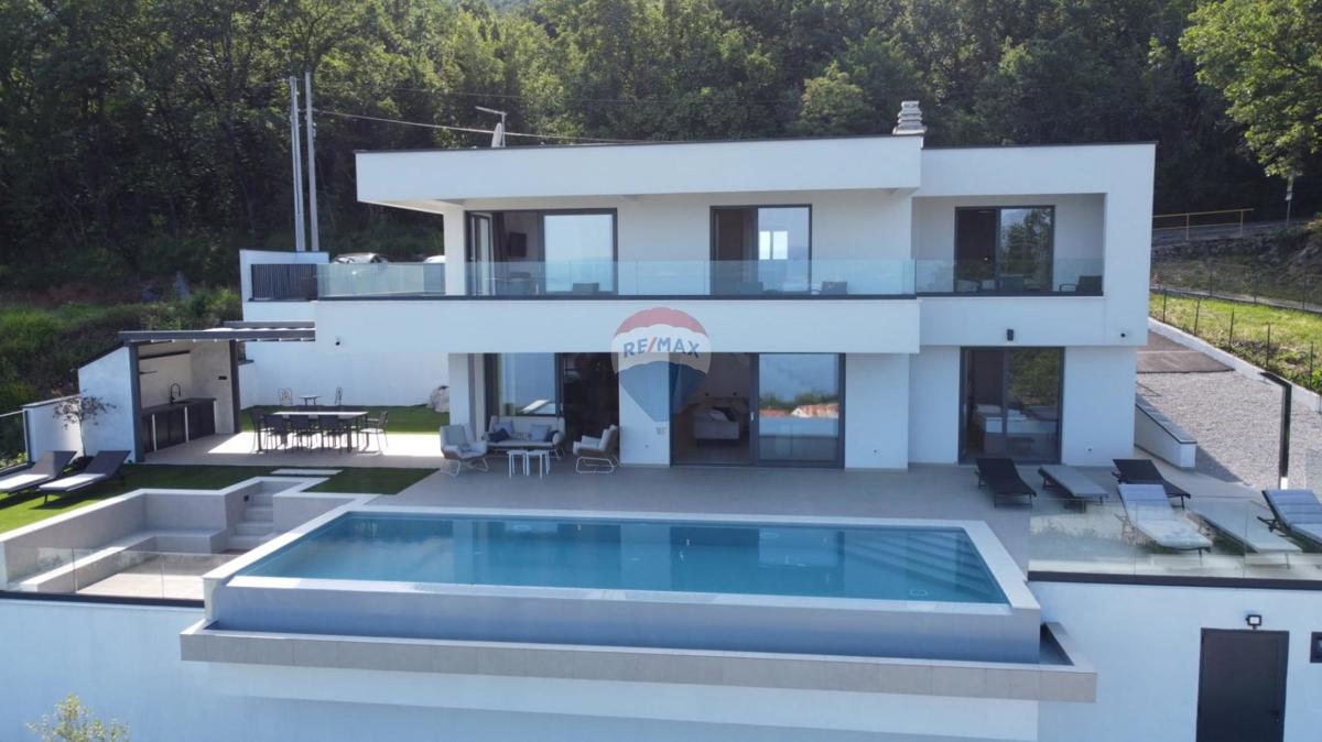 Hiša Lovran, 236,95m2