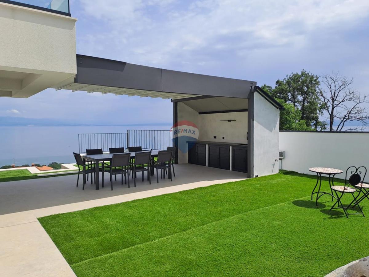 Hiša Lovran, 236,95m2