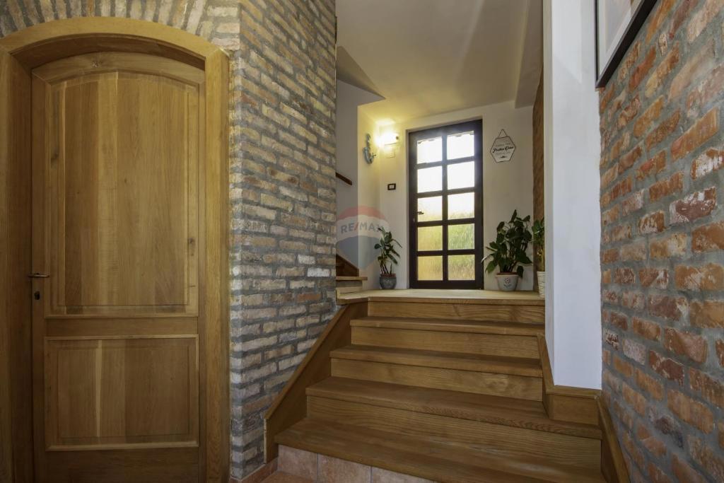 Hiša Krnjevo, Rijeka, 343m2