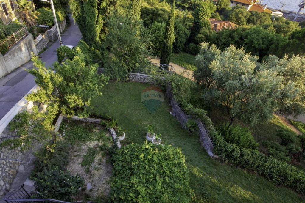 Hiša Krnjevo, Rijeka, 343m2