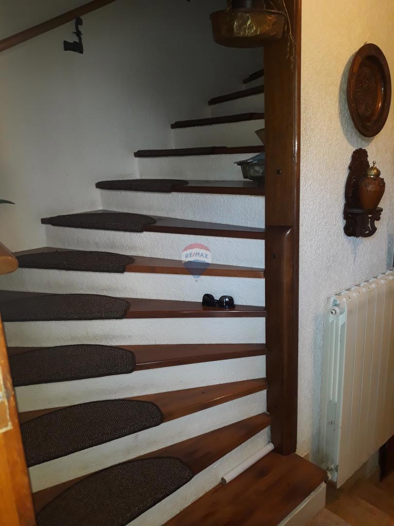 Hiša Kostrena, 250m2