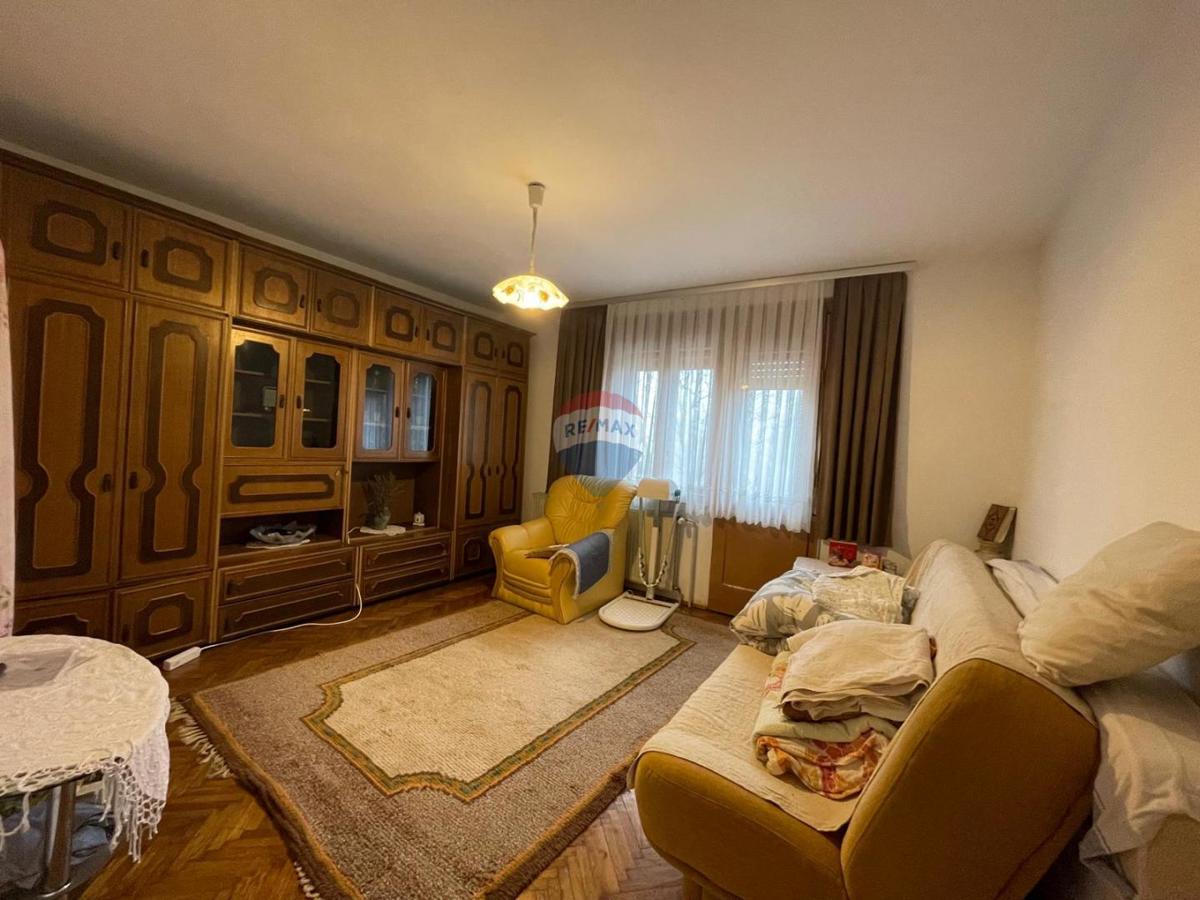 Hiša Radoboj, 650m2