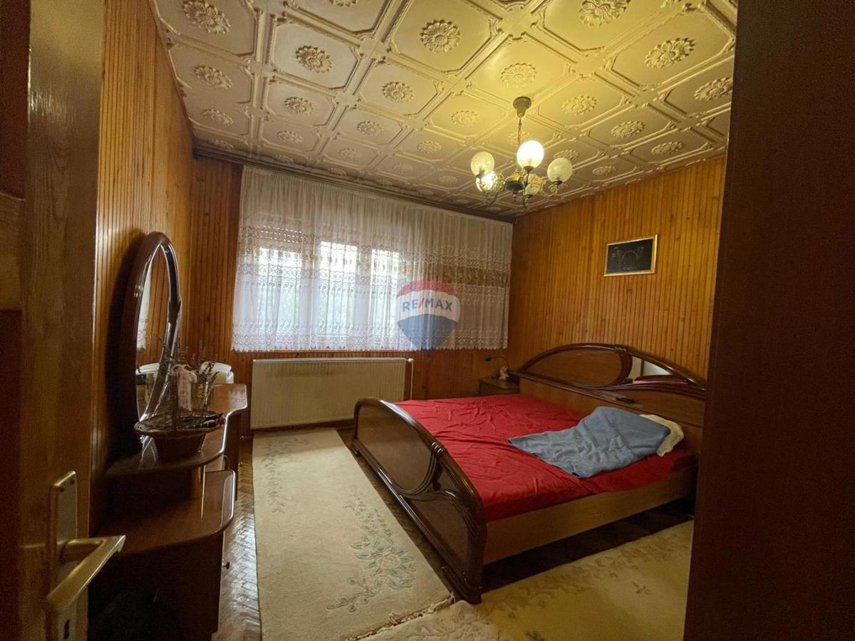 Hiša Radoboj, 650m2