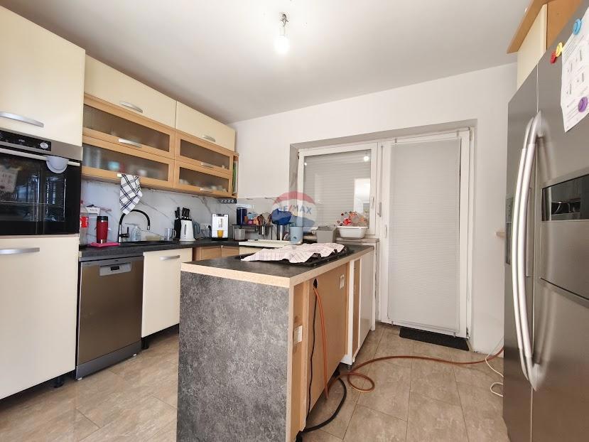 Hiša Donja Drenova, Sveti Ivan Zelina, 580m2