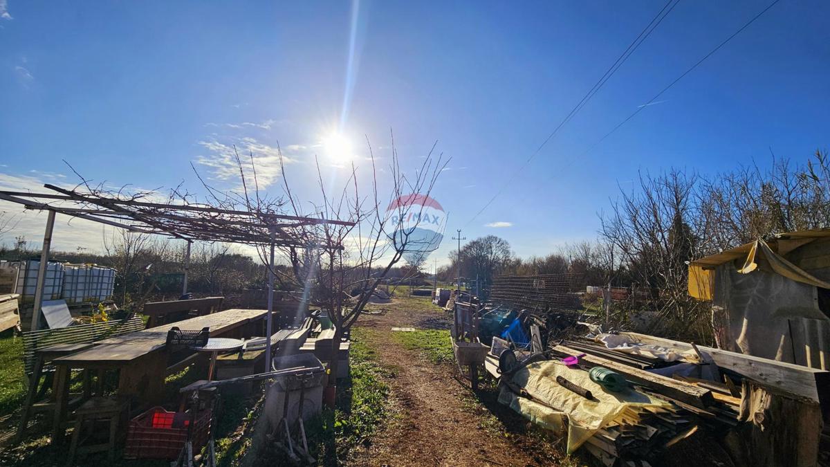 Stavbno zemljišče Umag, 524m2