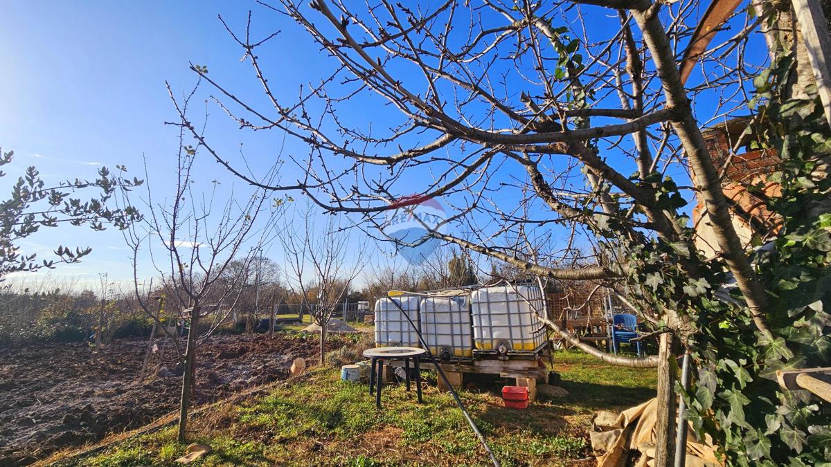 Stavbno zemljišče Umag, 524m2