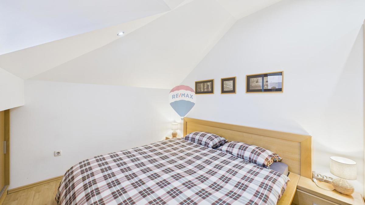 Stanovanje/Apartma Police Pirišće, Ozalj, 78m2