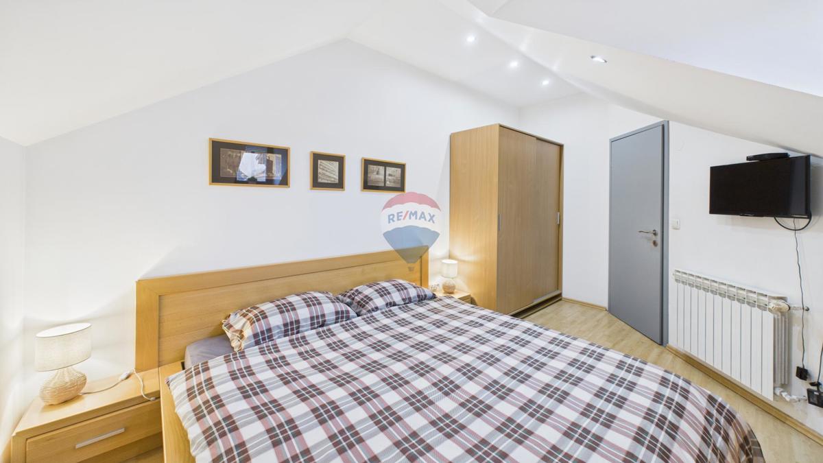 Stanovanje/Apartma Police Pirišće, Ozalj, 78m2