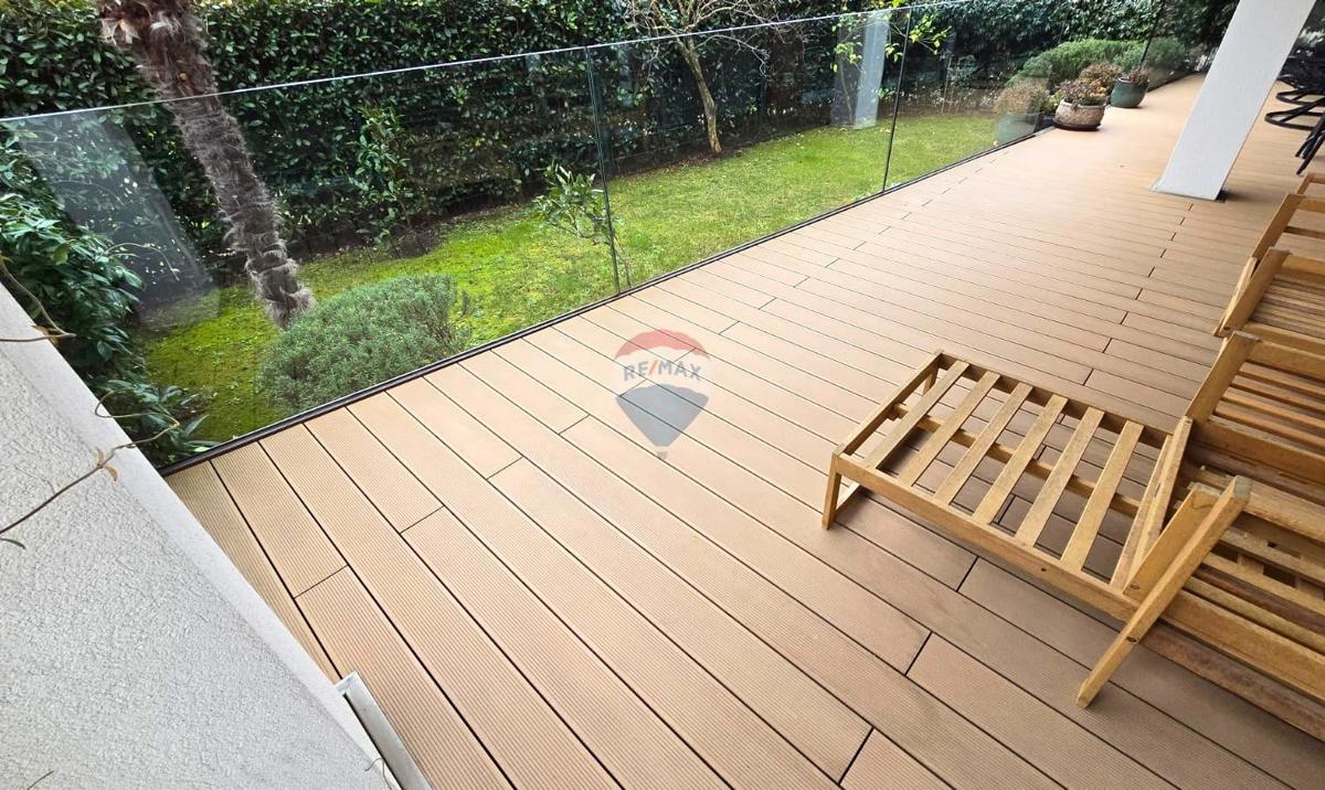 Stanovanje/Apartma Rovinj, 166m2