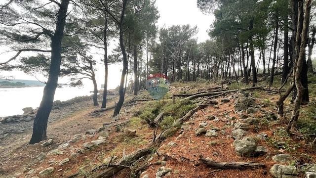 Stavbno zemljišče Krk, 1.397m2