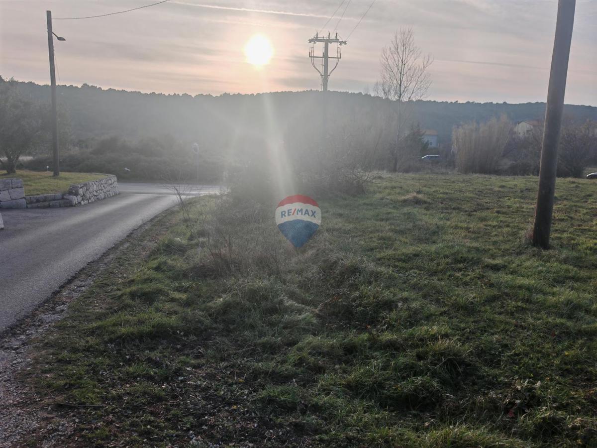 Stavbno zemljišče Kampor, Rab, 531m2