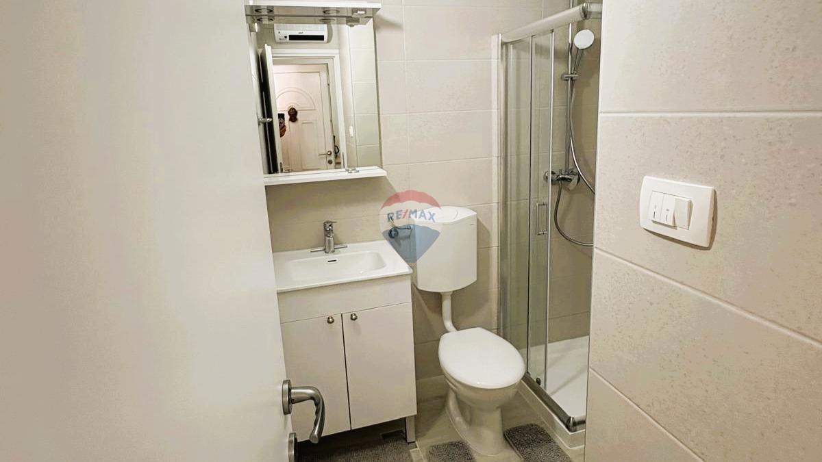 Istra, Novigrad, enosobno stanovanje z galerijo, 200 m od morja