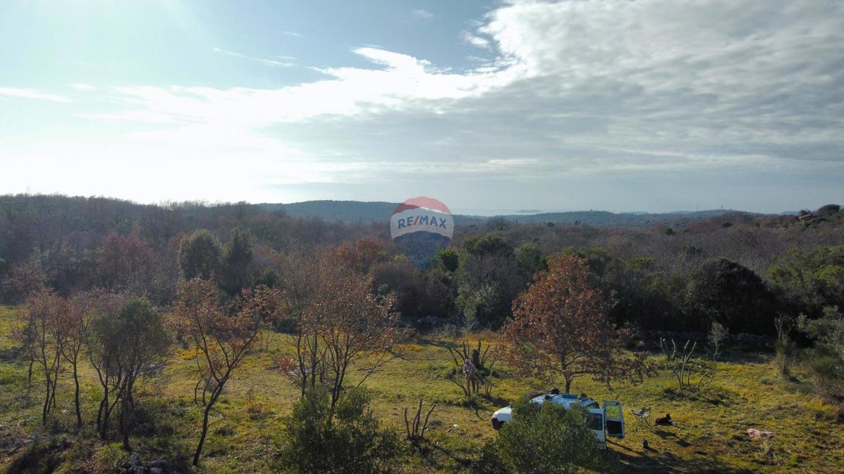 Stavbno zemljišče Rovinj, 3.600m2