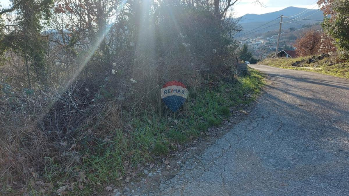 Stavbno zemljišče Bregi, Matulji, 1.179m2