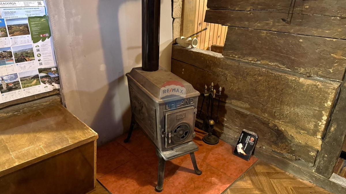 Hiša Črešnjevec, Tuhelj, 77m2