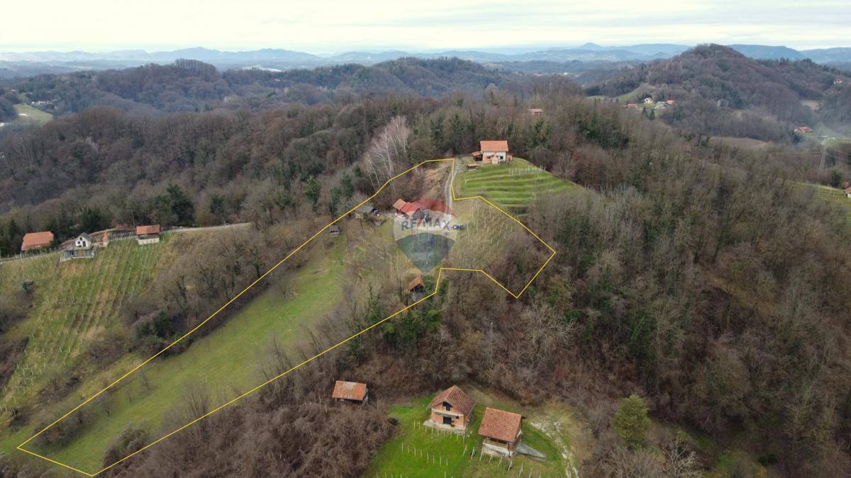 Hiša Črešnjevec, Tuhelj, 77m2