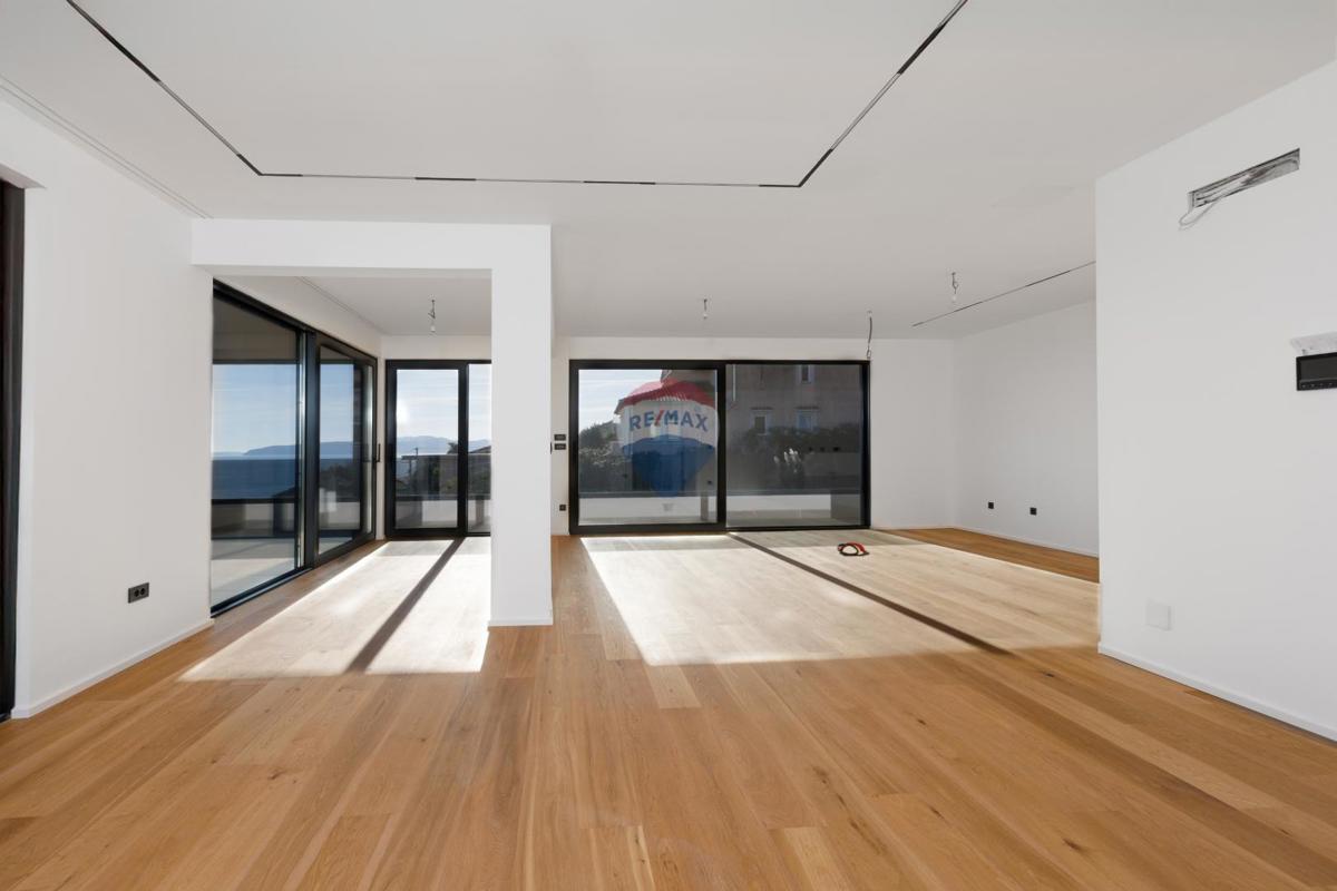 Stanovanje/Apartma Lovran, 172,07m2