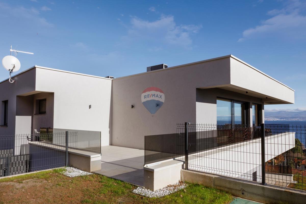 Stanovanje/Apartma Lovran, 172,07m2