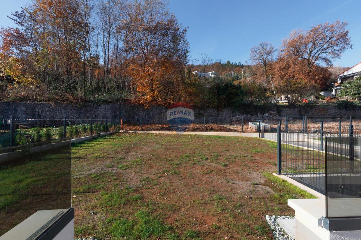 Stanovanje/Apartma Lovran, 172,07m2