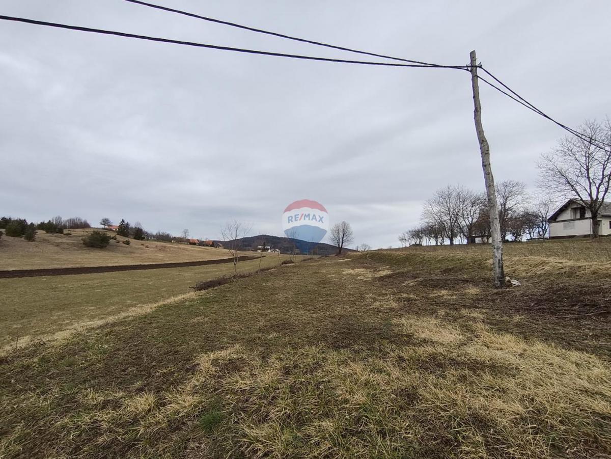 Stavbno zemljišče Cerovnik, Josipdol, 1.013m2