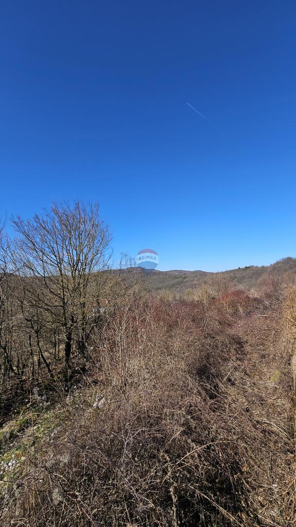 Stavbno zemljišče Brdce, Matulji, 712m2