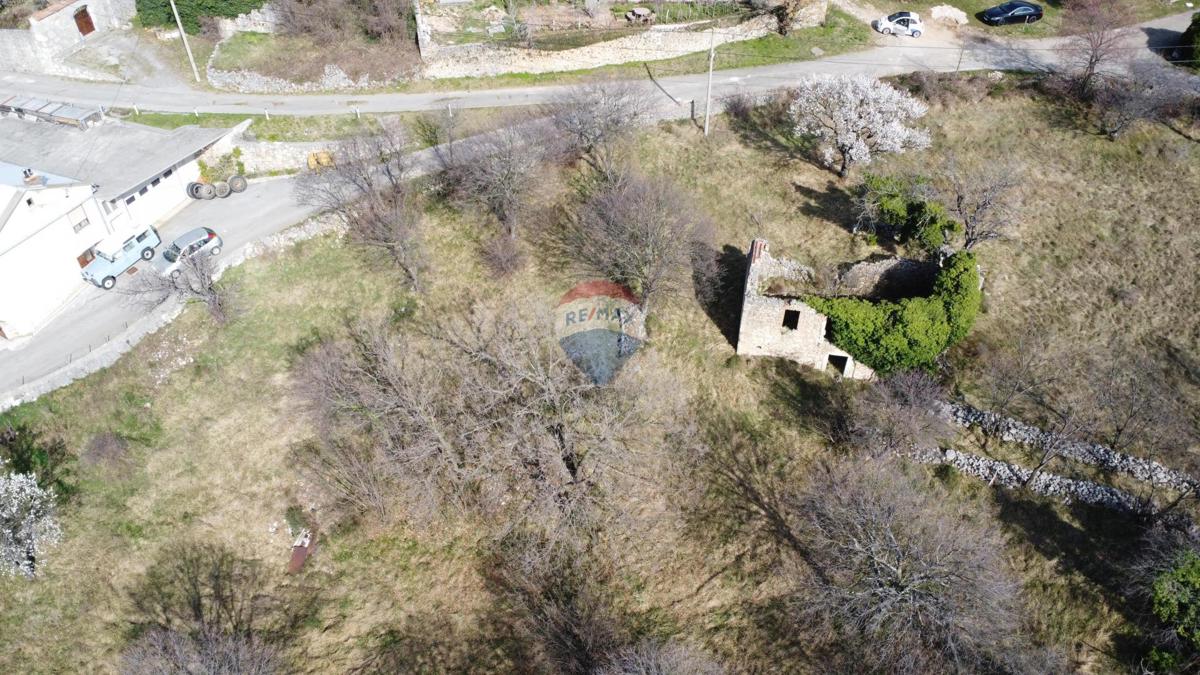 Stavbno zemljišče Bribir, Vinodolska Općina, 735m2