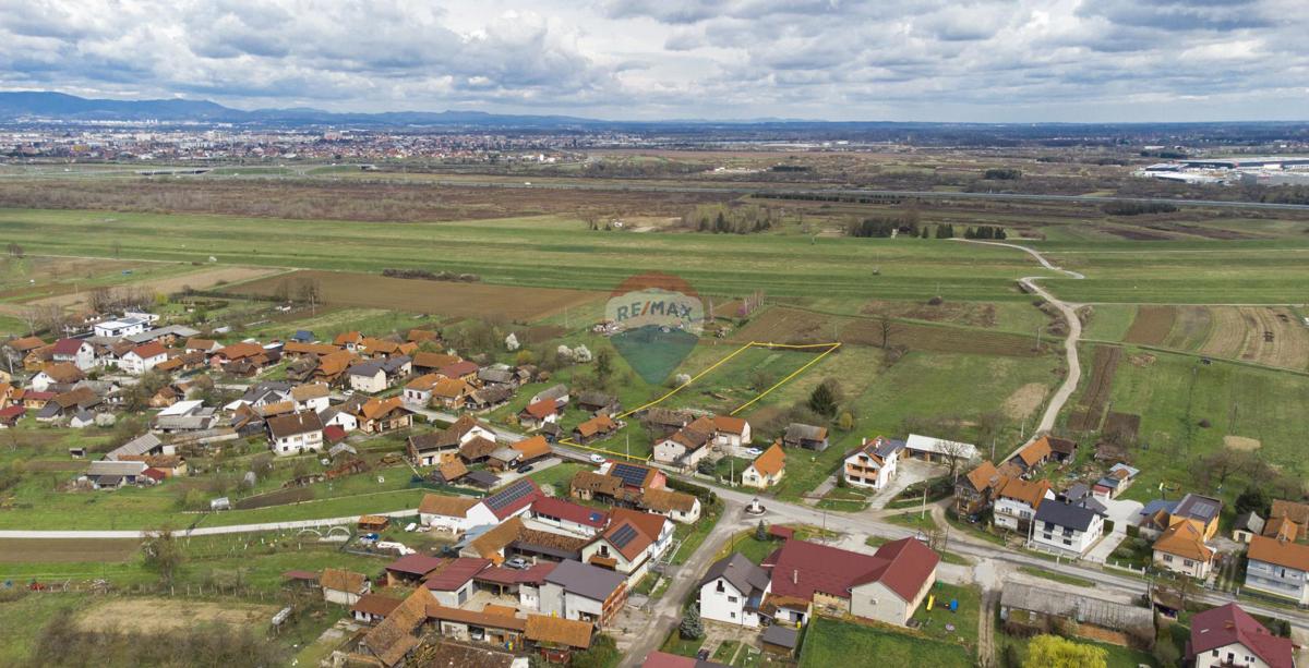Stavbno zemljišče Okuje, Velika Gorica - Okolica, 4.963m2
