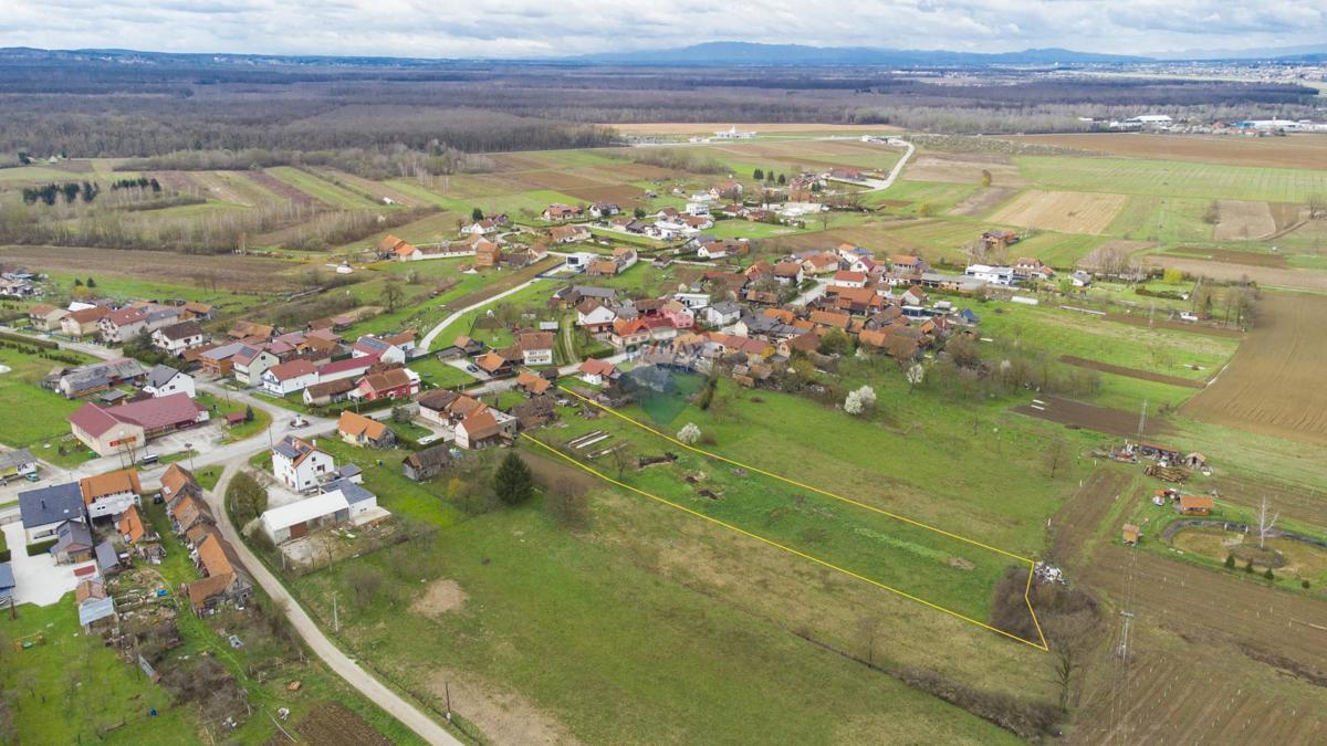 Stavbno zemljišče Okuje, Velika Gorica - Okolica, 4.963m2