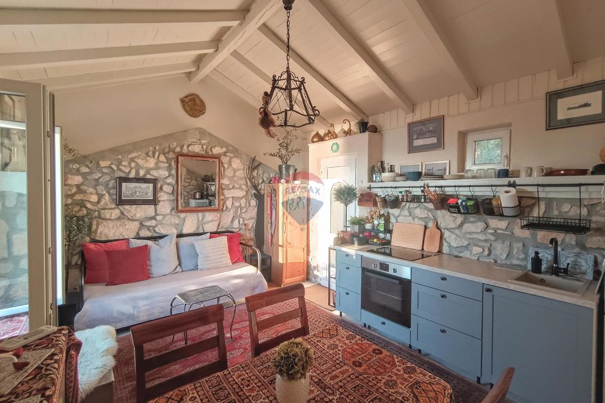 Hiša Obrš, Mošćenička Draga, 78m2