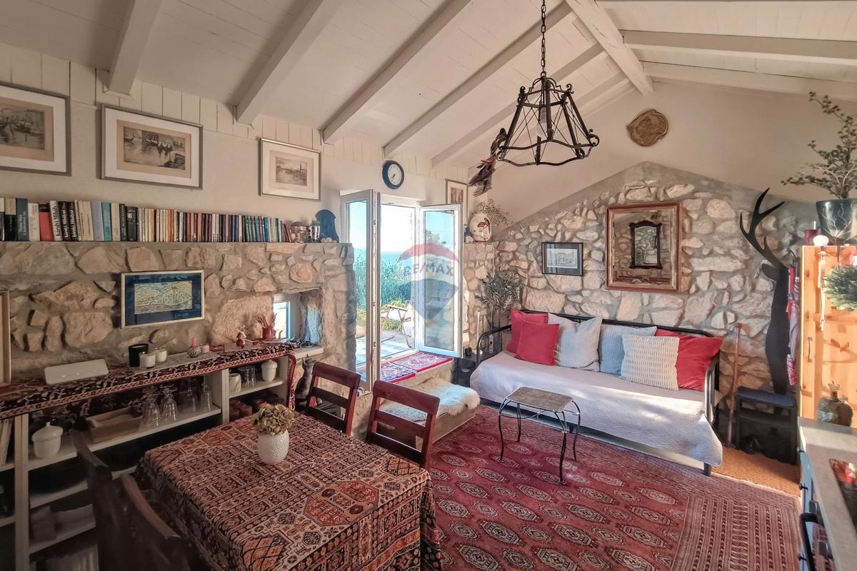 Hiša Obrš, Mošćenička Draga, 78m2