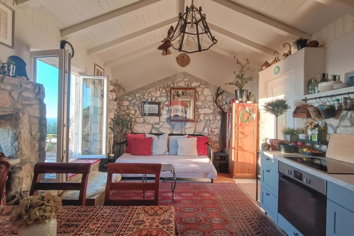 Hiša Obrš, Mošćenička Draga, 78m2