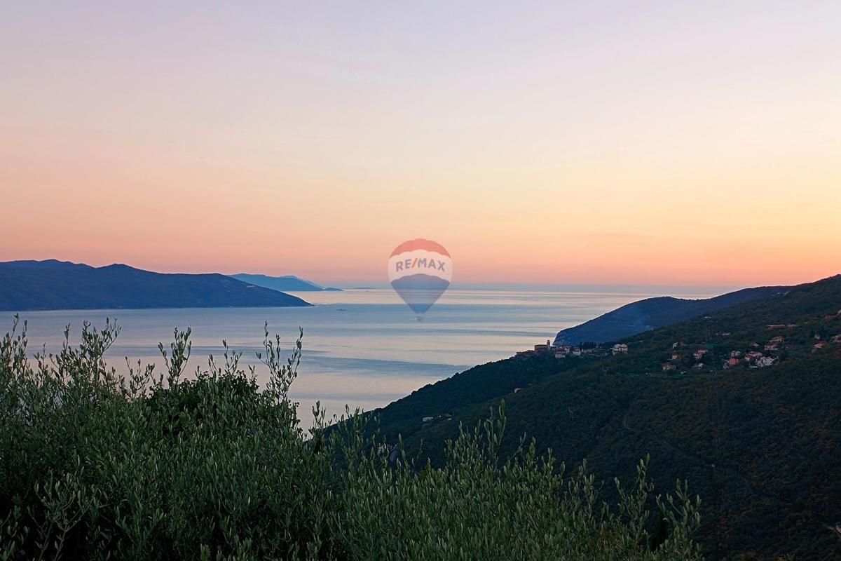 Hiša Obrš, Mošćenička Draga, 78m2