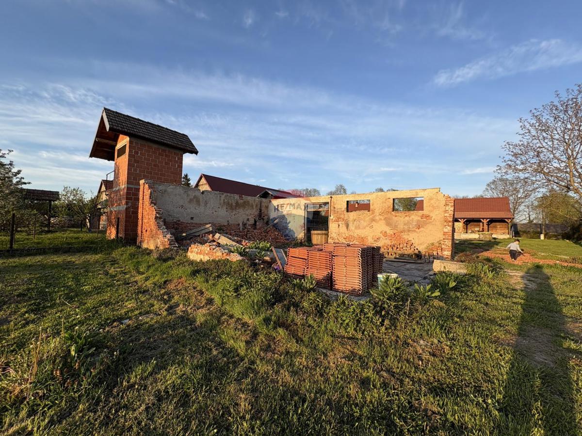 Hiša Posavski Bregi, Ivanić-Grad - Okolica, 92m2