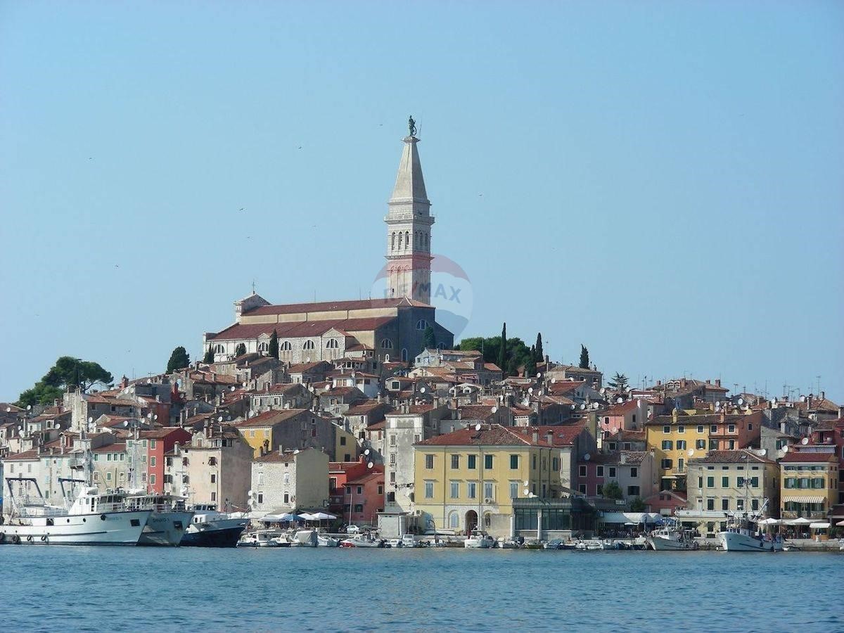 Rovinj, 2.440m2