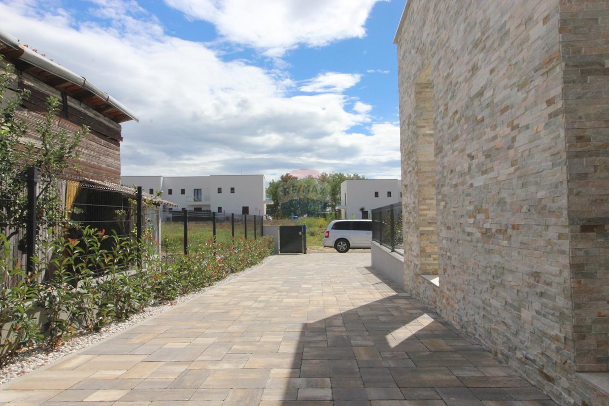 Hiša Krančići, Kaštelir-Labinci, 220m2