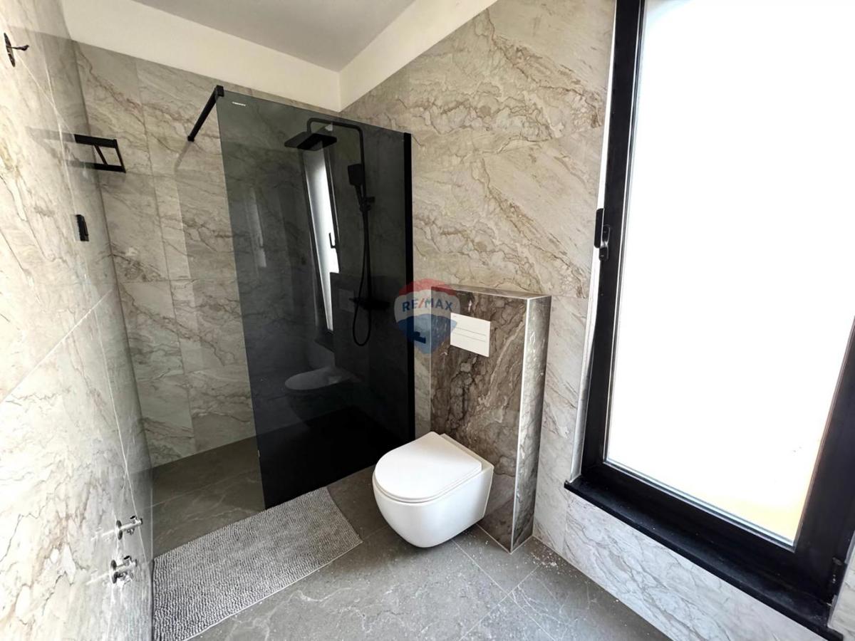 Hiša Crikvenica, 430m2