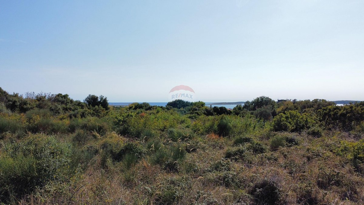 ISTRIA, MEDULIN - Building plot 3445 m2 intended for Touristic village