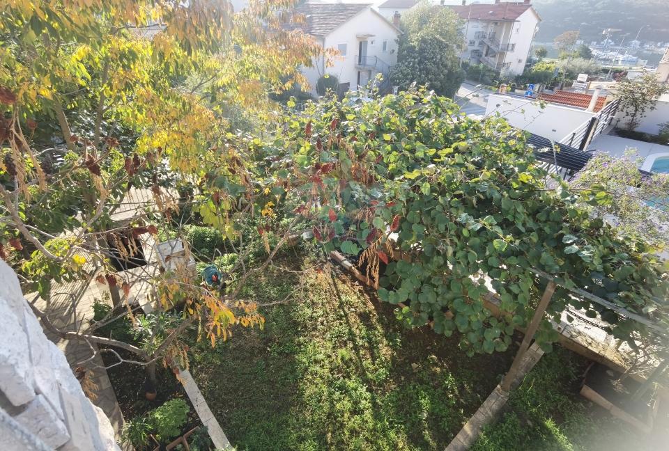 Hiša Nova Veruda, Pula, 240m2