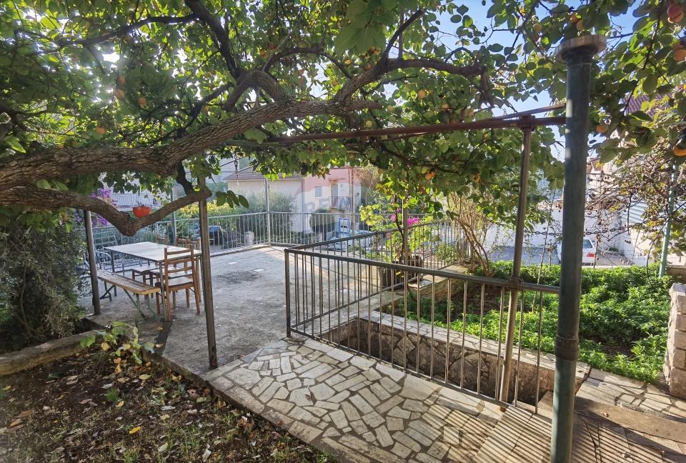 Hiša Nova Veruda, Pula, 240m2