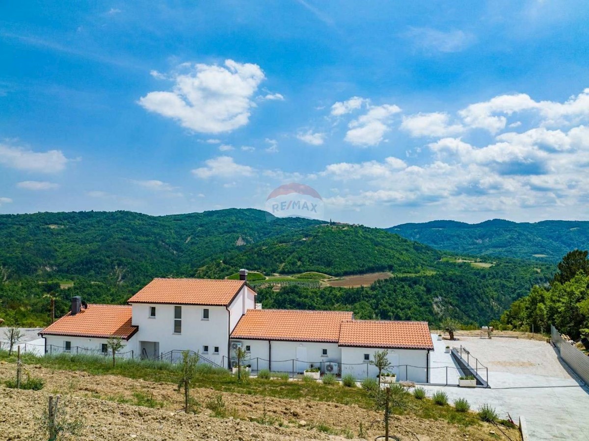 ISTRA, DRAGUĆ - A dream property